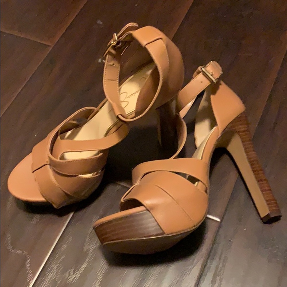 Jessica Simpson t strap platform heel